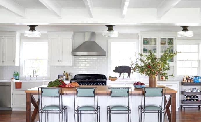 A Modern Farmhouse Kitchen