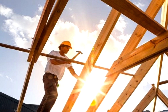 DIY Energy Efficient Outdoor Cabins with Pallets