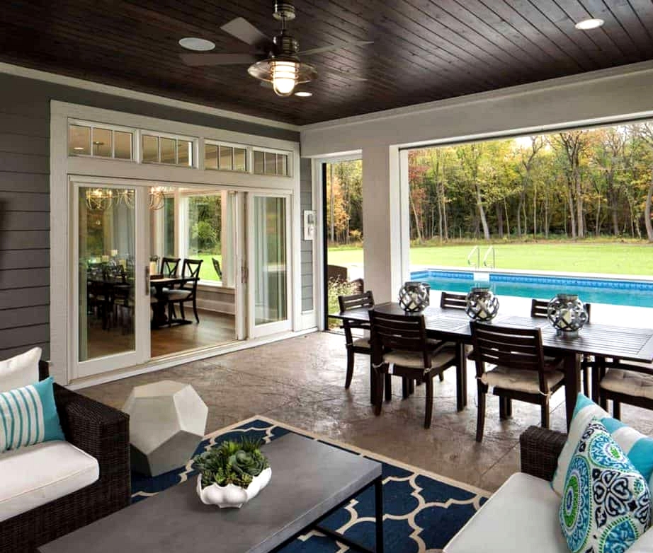 Add a Retractable Screen to the Outdoors