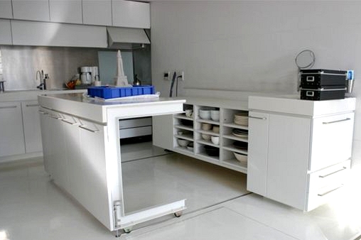 The Hollow Barnwood Kitchen Island