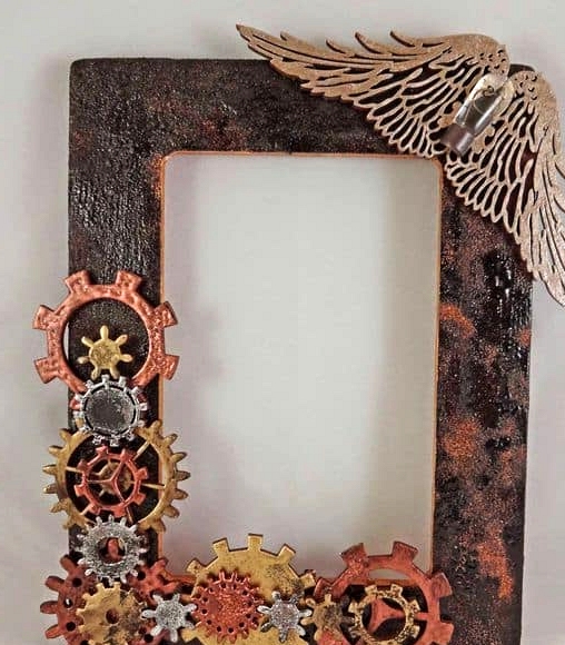 Try a Steampunk Photo Frame