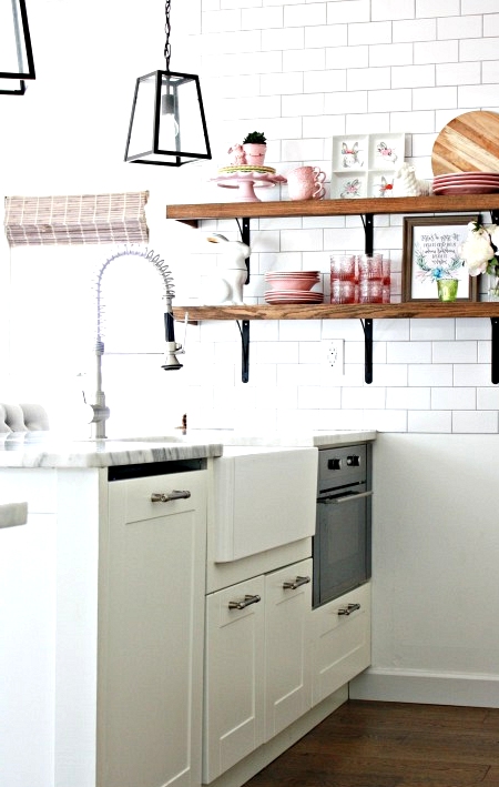 Small modern farmhouse kitchen with a pop of pink 