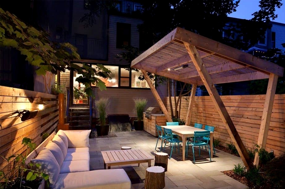 Build a Pergola with a Slanted Roof