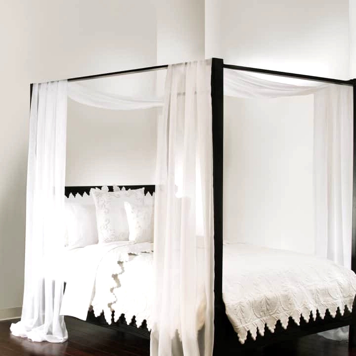 Hanging Bed Curtains