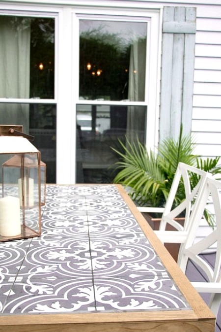 DIY Farmhouse outdoor dining table with a tile top. 