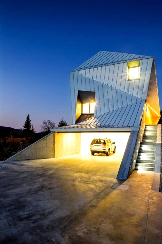 Dr. House by Scapelab in Slovenske Konjice, Slovenia