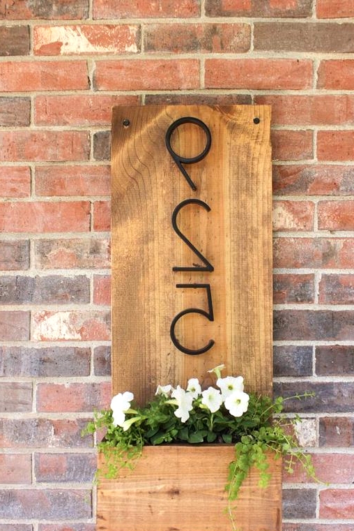 Modern house number DIY to spruce up your yard