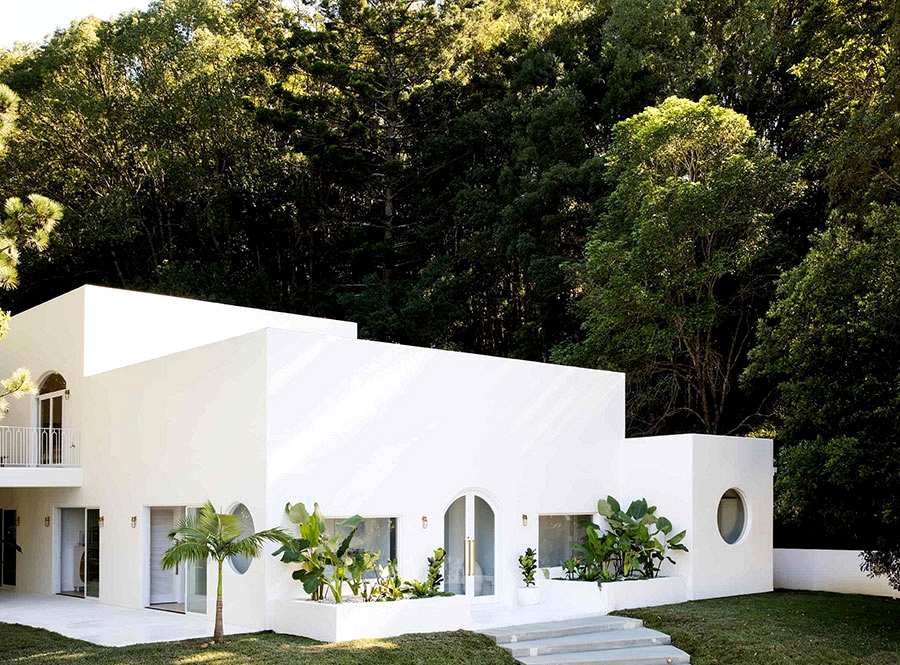Paradise white dwelling with pool, surrounded on all sides by the jungle