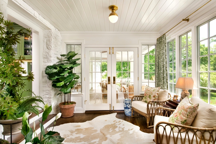 18 Majestic Traditional Sunroom Designs For Any Season
