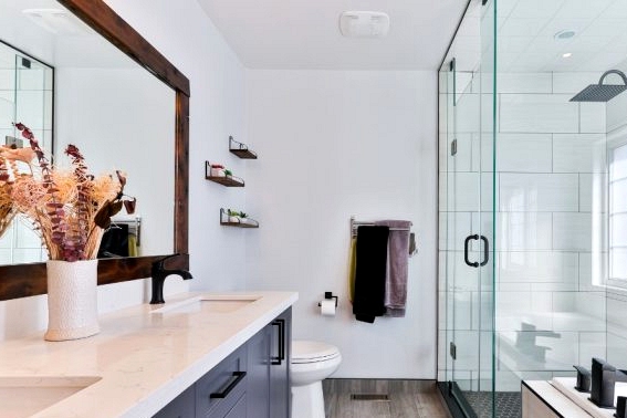 Renovating a Bathroom: 7 Simple Steps to Designing the Perfect Space