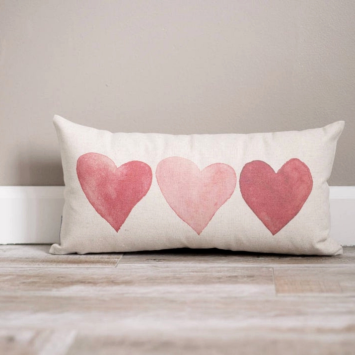 10 Tremendous Cute Valentine’s Day Pillow Cowl Concepts That Will Steal Anyone’s Coronary heart