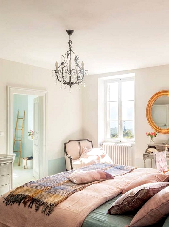 The Most Romantic Bedroom In The World Can Be Yours
