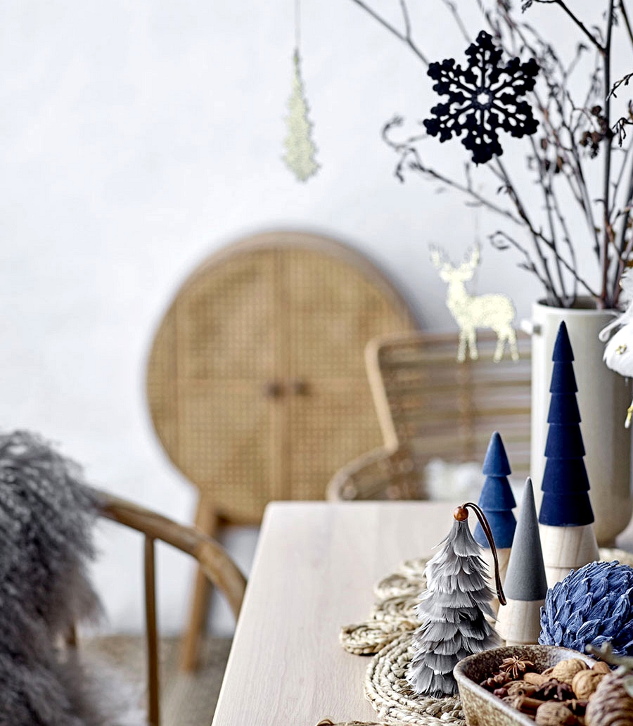 Small things that make the holiday: Christmas catalog by Bloomingville