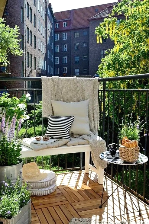 58 Superior Scandinavian Balcony Designs