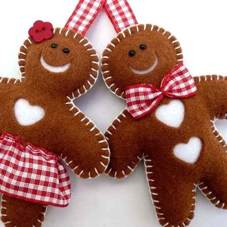pretty felt gingerbread cookie decorations - a boy with a plaid bow and a girl in a plaid skirt for rustic holiday decor