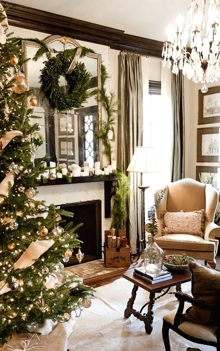 63 Refined Gold And White Christmas Décor Concepts