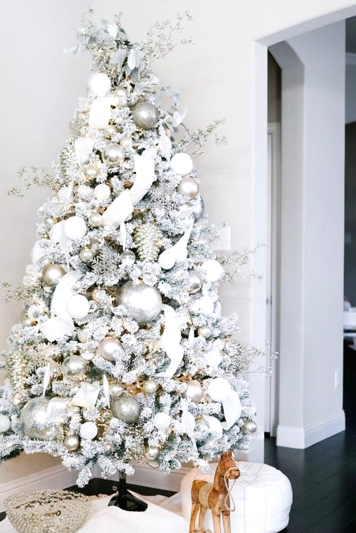 35 Charming Winter Wonderland Christmas Decor Concepts