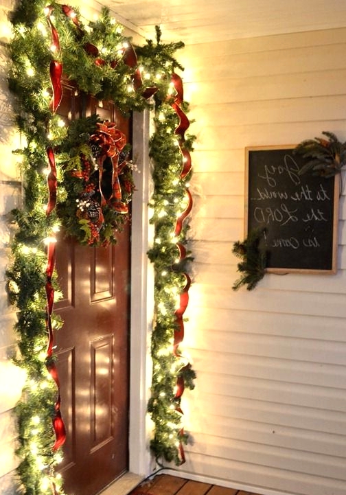 53 Tremendous Cool Outside Décor Concepts With Christmas Lights