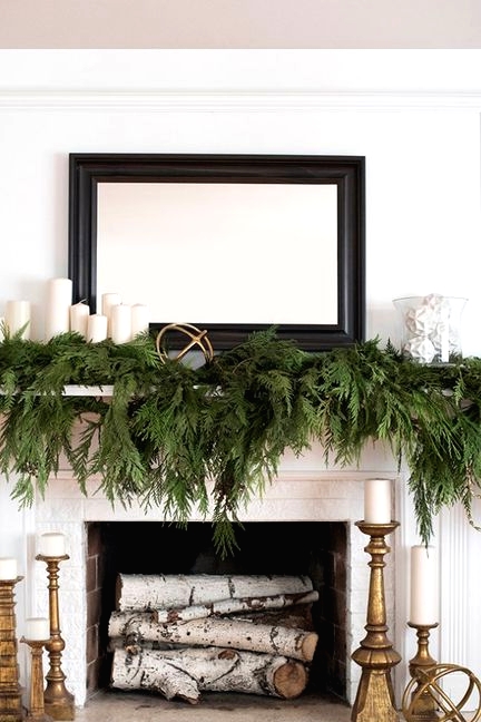 75 Inspiring Christmas Mantel Decor Concepts