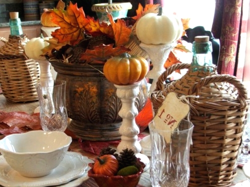 elegant white porcelain with a catchy trim for a refined vintage-inspired Thanksgiving tablescape with a rustic feel