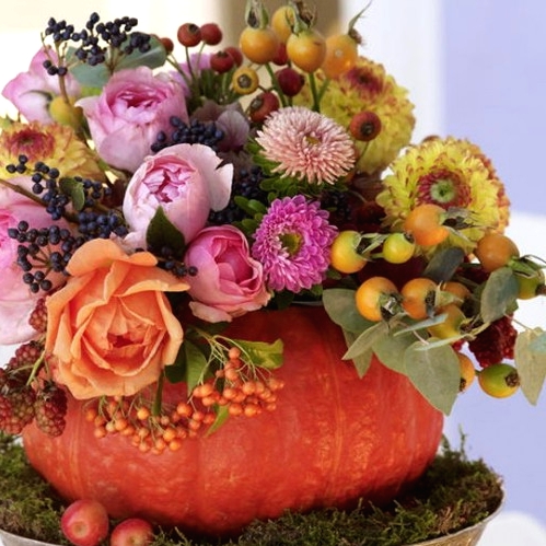 55 Superior Thanksgiving Centerpieces - DigsDigs