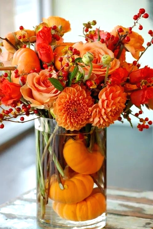 55 Superior Thanksgiving Centerpieces - DigsDigs