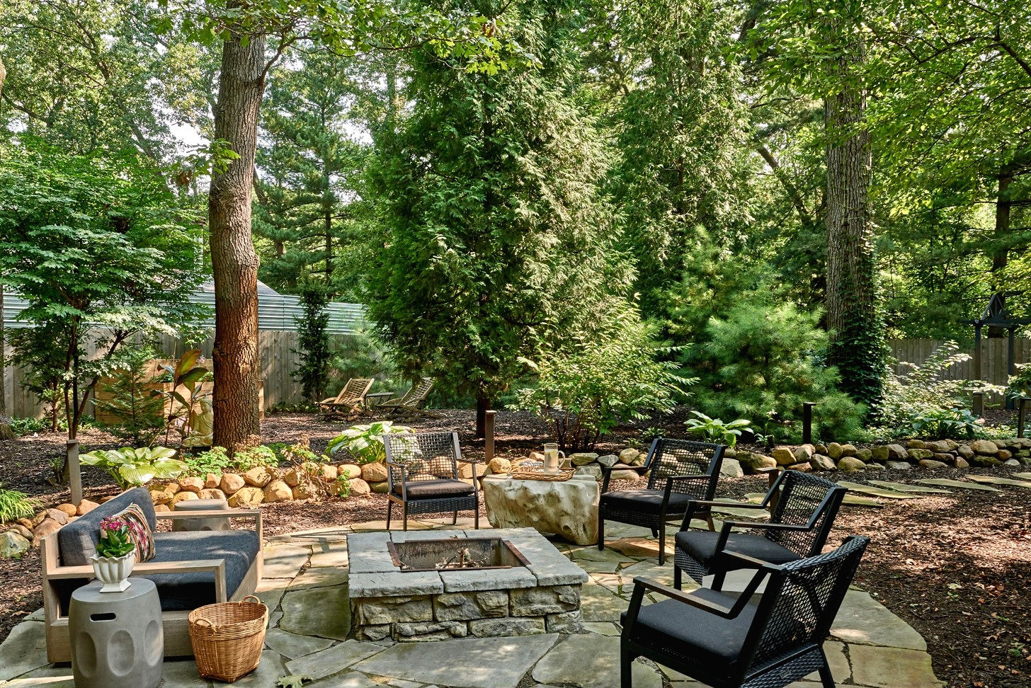 17 Beautiful Rustic Patio Designs That Will Take Lift Up Your Outdoor Lifestyle