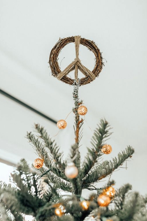 a vine peace sign is a very cool and creative solution for a boho Christmas tree and it's unusual and bold