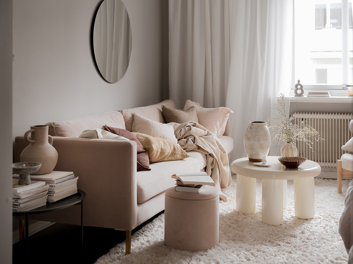 Cozy Interior of a Compact One-Bedroom Apartment in Sweden (38 sqm)