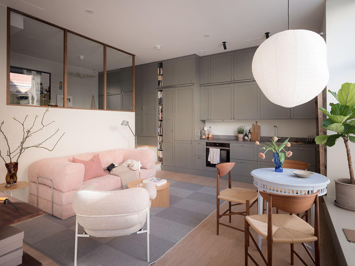 Chic Pastel Interior of a Cozy 43 sqm Ground-Floor Apartment in Gothenburg