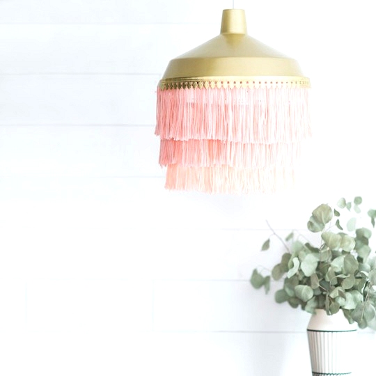 DIY Ombre Yarn Pendant Light