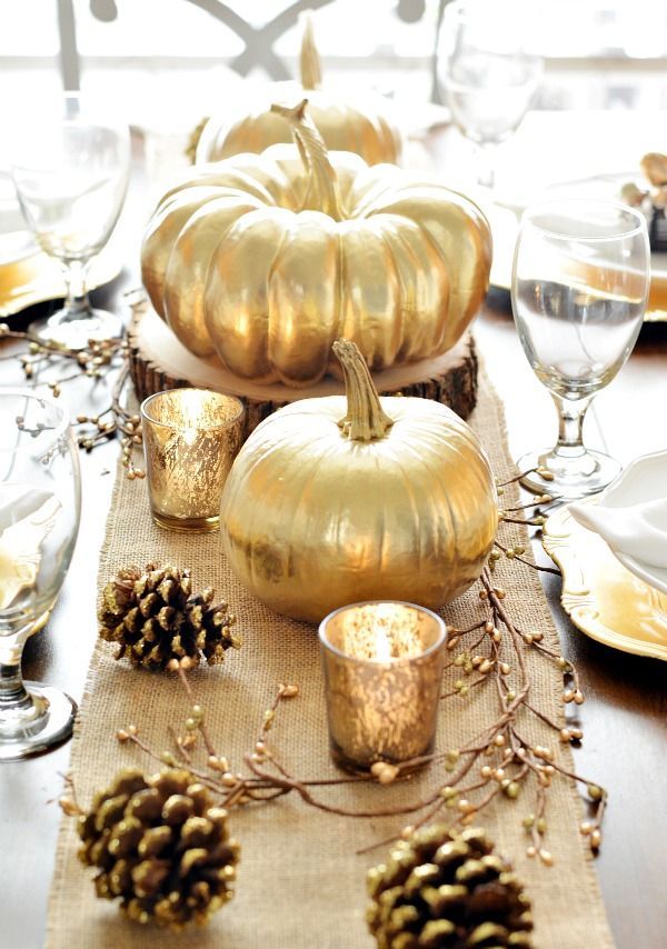 Fall Harvest Table Decor